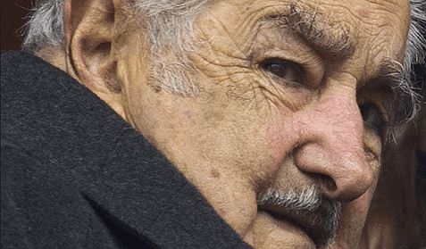 Mujica15